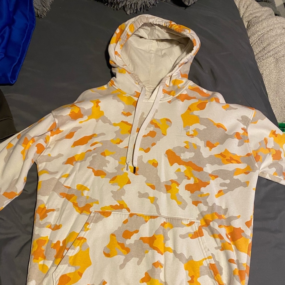 Nike sweatshirt